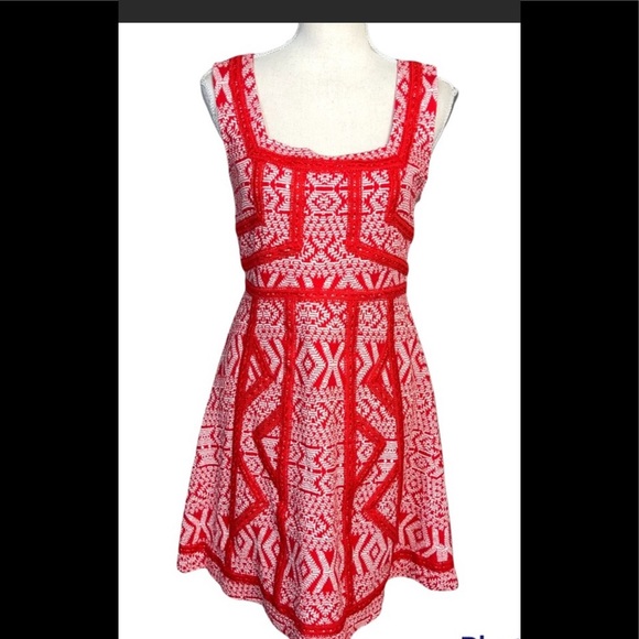 Anthropologie Mauve Emma Red And White Geometric Print Mini - Picture 3 of 9